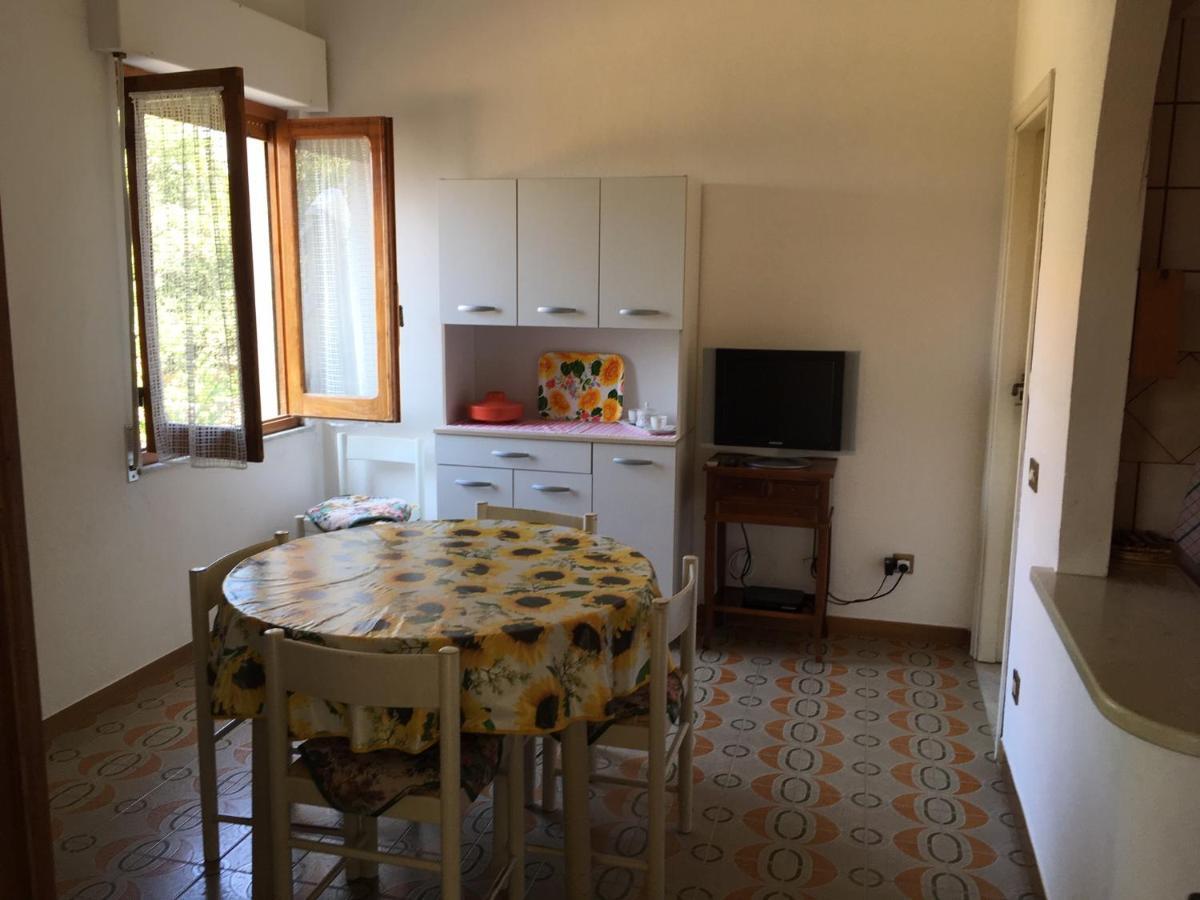 La Piazzetta Apartment Santa Caterina Di Pittinuri  Exterior photo
